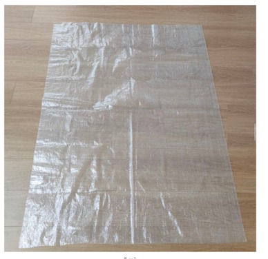 أكياس شفافة سادة، مقاس 50×95 سم.
